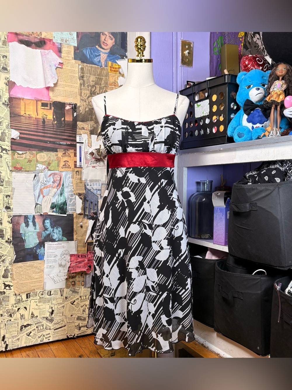 Y2K Black & White Floral Midi Dress